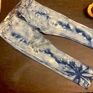 Pilcro The Slim Boyfriend Jeans